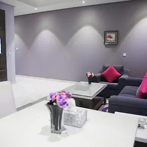 شقة Riyada Home Apart Hotel 