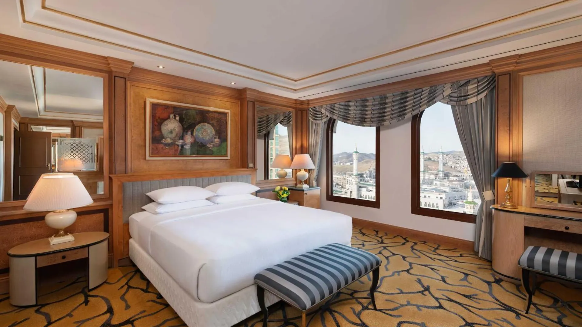 Makkah Hotel Mekke Suudi Arabistan