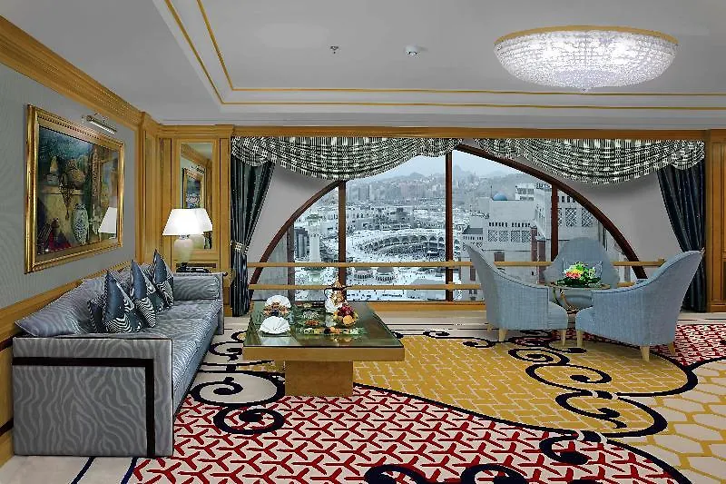 *****  Makkah Hotel Мекка Саудовская Аравия